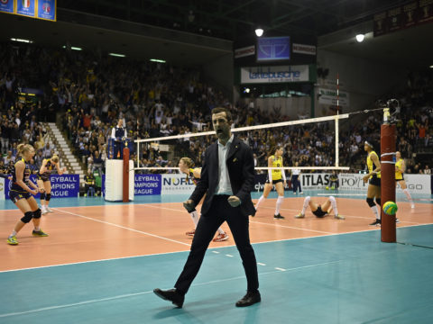 IMOCO VOLLEY, LA PRIMA CONFERMA E’ COACH DANIELE SANTARELLI