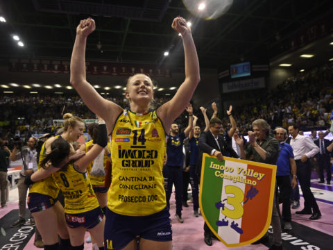 LA CONFERMA DI ASIA WOLOSZ – LA SUPER CAPITANA ANCORA CON L’IMOCO VOLLEY NEL 2019/20!