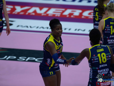 IMOCO VOLLEY ANCORA “ON THE ROAD”: DOMENICA A JESI VS FILOTTRANO – C’E’ ANCHE CHIAKA OGBOGU, HILL INFLUENZATA