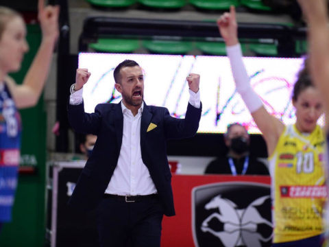 COACH SANTARELLI PRESENTA LA SUPERCOPPA:”AL PALAPANINI SARA’ SPETTACOLO, VOGLIAMO FAR CONTINUARE IL MOMENTO D’ORO DEL VOLLEY ITALIANO”