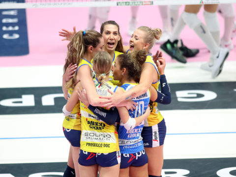 PROSECCO DOC IMOCO VOLLEY IN CAMPO CON IL SUO PUBBLICO DOMENICA AL PALAVERDE ALLE 20.30 AVVERSARIA LA NEOPROMOSSA MEGABOX VALLEFOGLIA – DIRETTA SU SKY SPORT1!