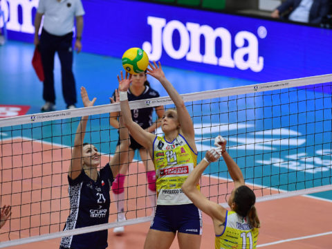 NEWS CHAMPIONS LEAGUE, A.CARRARO IMOCO-VERO VOLLEY MONZA VALE LA SUPERFINAL!