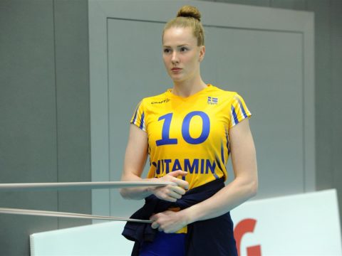 ISABELLE HAAK SI PRESENTA “MI PIACE IL GIOCO VELOCE DI CONEGLIANO E…MI PIACE VINCERE!” LA FUORICLASSE SVEDESE SARA’ LA NUOVA “PUNTA” DELL’ATTACCO GIALLOBLU’