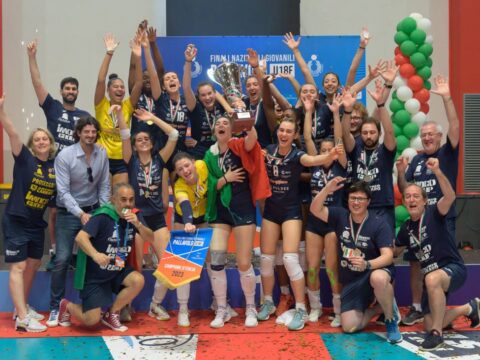 PANTERE O PANTERINE, E’ SEMPRE TRICOLORE! SCUDETTO UNDER 18 PER LA CORTINA EXPRESS IMOCO VOLLEY SAN DONA’!