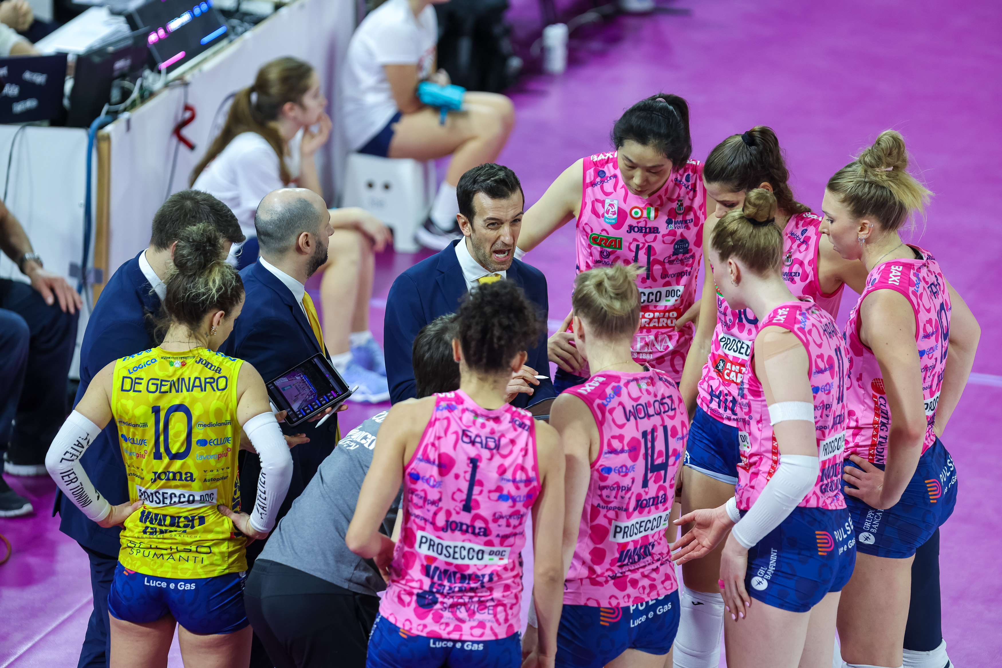 Savino Del Bene Scandicci vs Prosecco DOC Imoco Volley