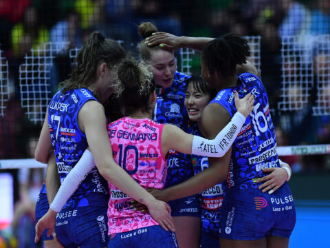 LA PROSECCO DOC IMOCO PARTE CON IL PIEDE GIUSTO. BERGAMO KO 3-0 IN G1 DEI QUARTI PLAY-OFF