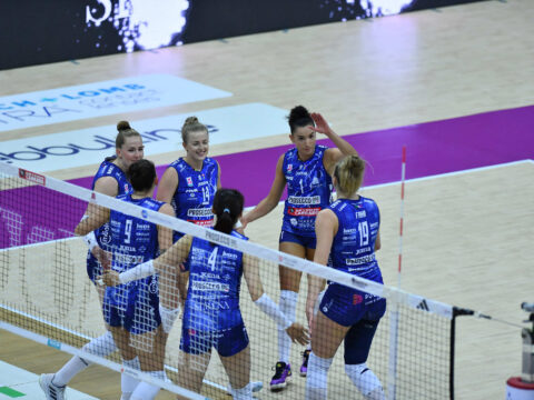 BIG MATCH AL VERTICE PER LE PANTERE: AL PALA IGOR SCONTRO TRA CAPOLISTE: PROSECCO DOC A.CARRARO IMOCO A NOVARA (h.20:30, diretta RAI SPORT HD)