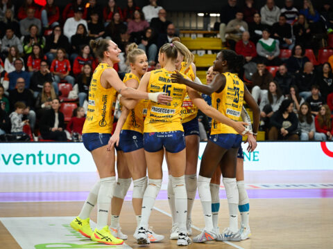 SOLO VITTORIE NEL GIRONE DI ANDATA! PROSECCO DOC ELETTRICA NEL SABATO SERA DI PERUGIA (3-0)