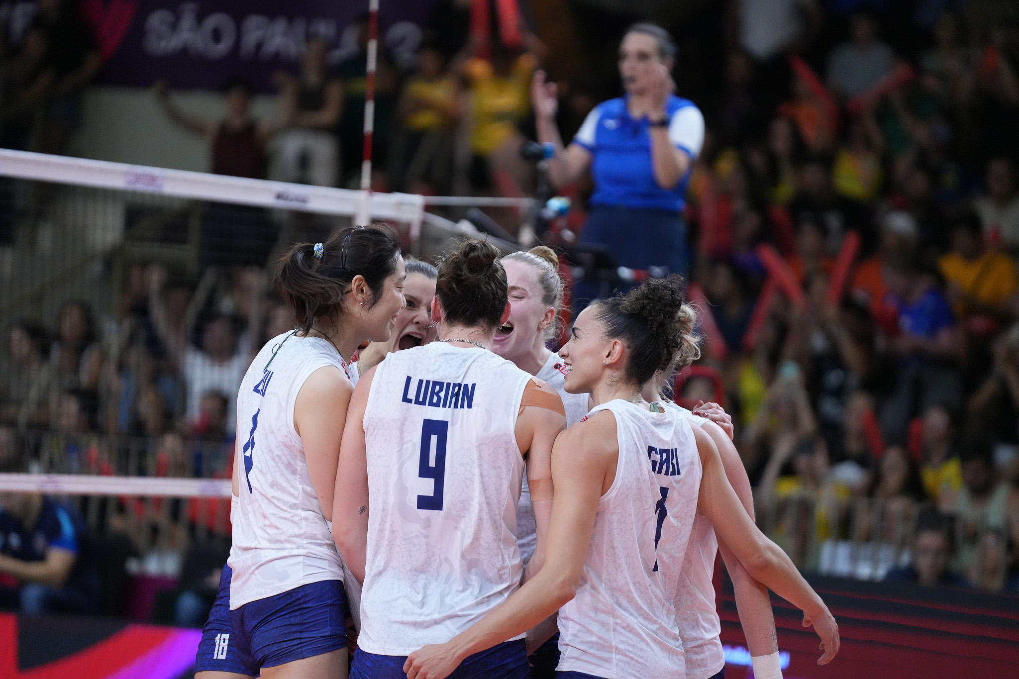 Prosecco DOC A.Carraro Imoco Volley vs Savino Del Bene Scandicci