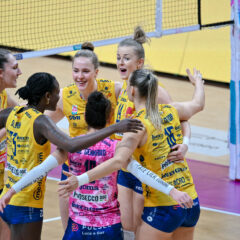 BLITZ VENCEDOR EM CUNEO, OS PANTHERS COMEÇAM MUITO BEM (3-0)