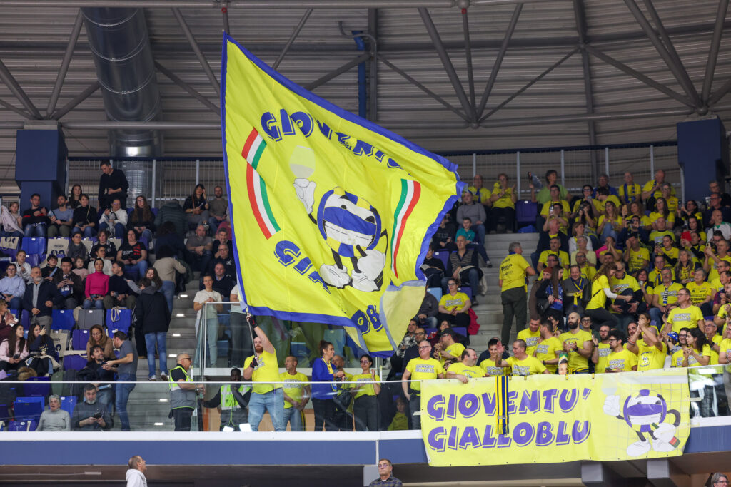 LA PROSECCO DOC IMOCO PARTE BENE, MA MILANO RIMONTA E VINCE 3-1 – PRIMA SCONFITTA IN CAMPIONATO PER LE PANTERE