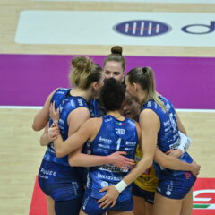 SPETTACOLO ED EMOZIONI NEL PALAVERDE TUTTO ESAURITO, VITTORIA DELLA PROSECCO DOC CONTRO NOVARA (3-1)- STANDING OVATION PER DE GENNARO