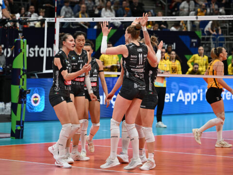 MARATONA A ISTANBUL, HA LA MEGLIO IL VAKIF AL TIE-BREAK- PANTERE DOMANI IN CAMPO PER GIOCARSI IL 3° POSTO IN CHAMPIONS LEAGUE